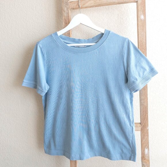Zara Tee Womens Sz L Light Blue Short Sleeve T-Shirt Crewneck Minimalist - Picture 1 of 5